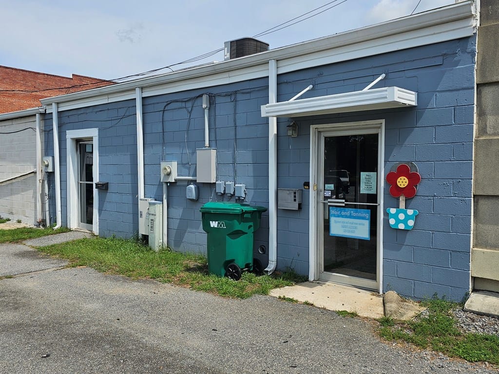 14 W Broad St, Camilla, GA 31730
