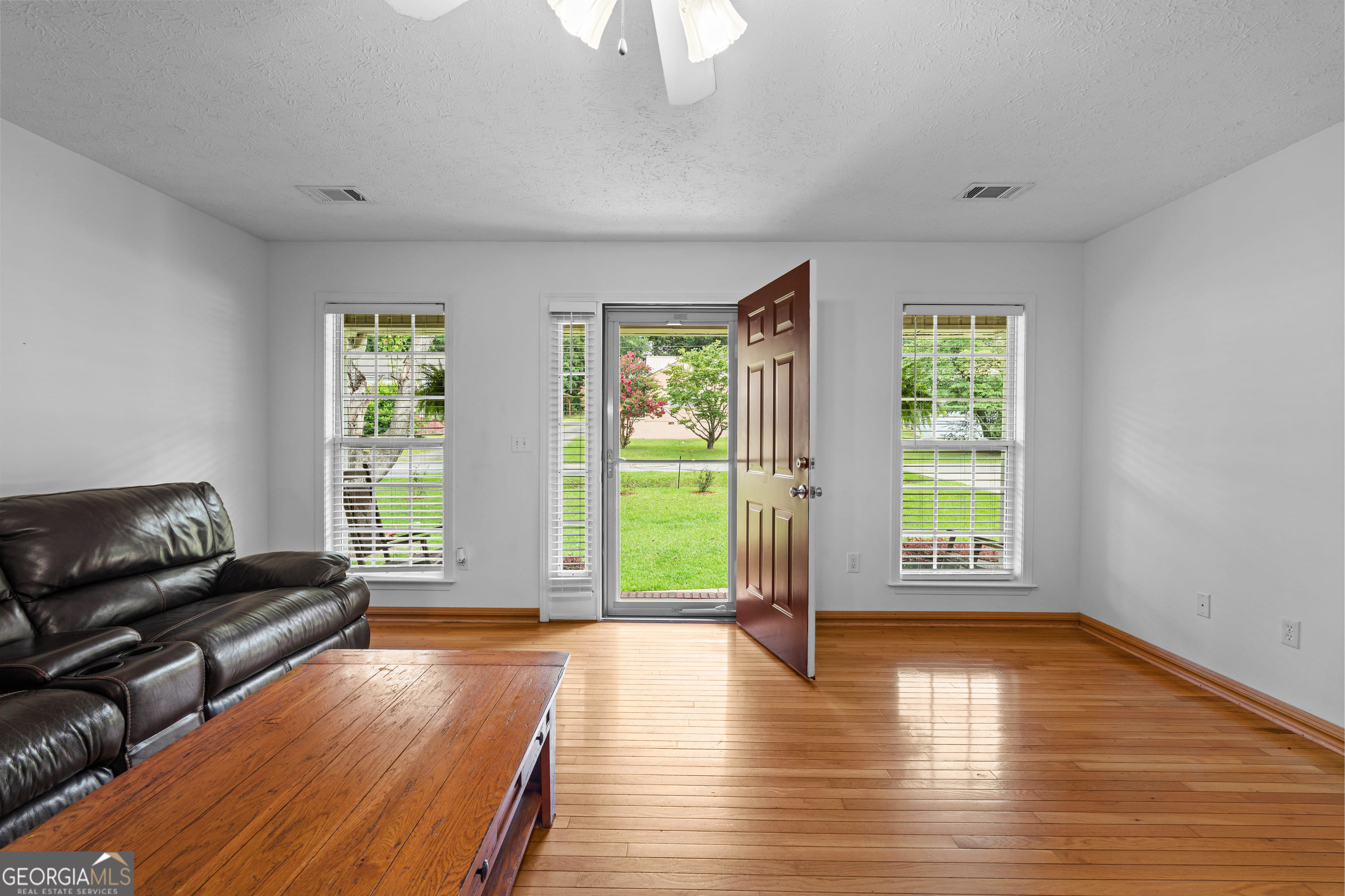 615 Peach St, Manchester, GA 31816