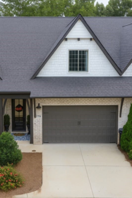 1718 W Farmville Rd, Auburn, AL 36830