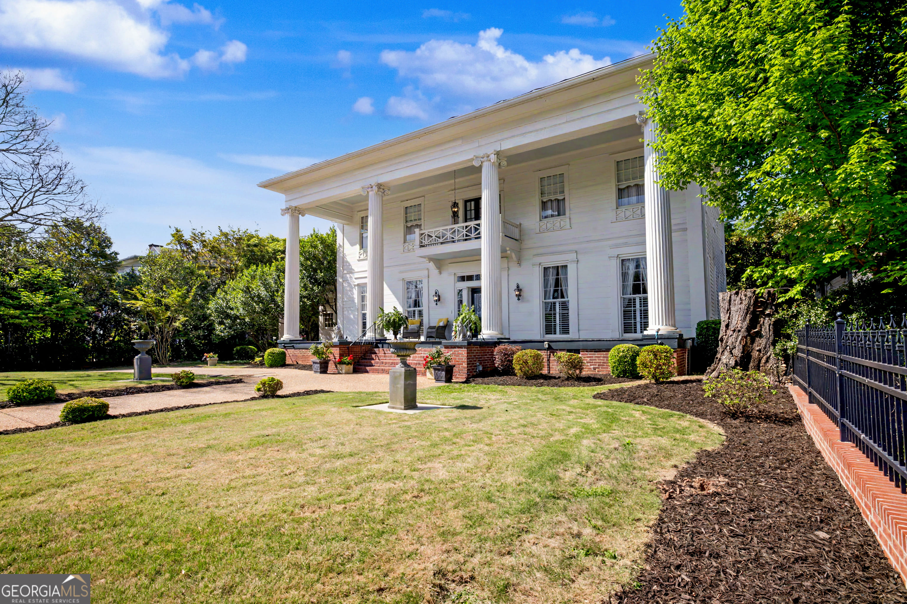 141 Greenville St S, Newnan, GA 30263