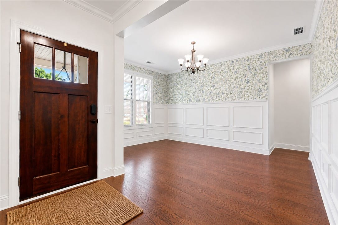 2070 Covey Dr, Auburn, AL 36879, USA, Wall-paper is virtually added to inspire playing w