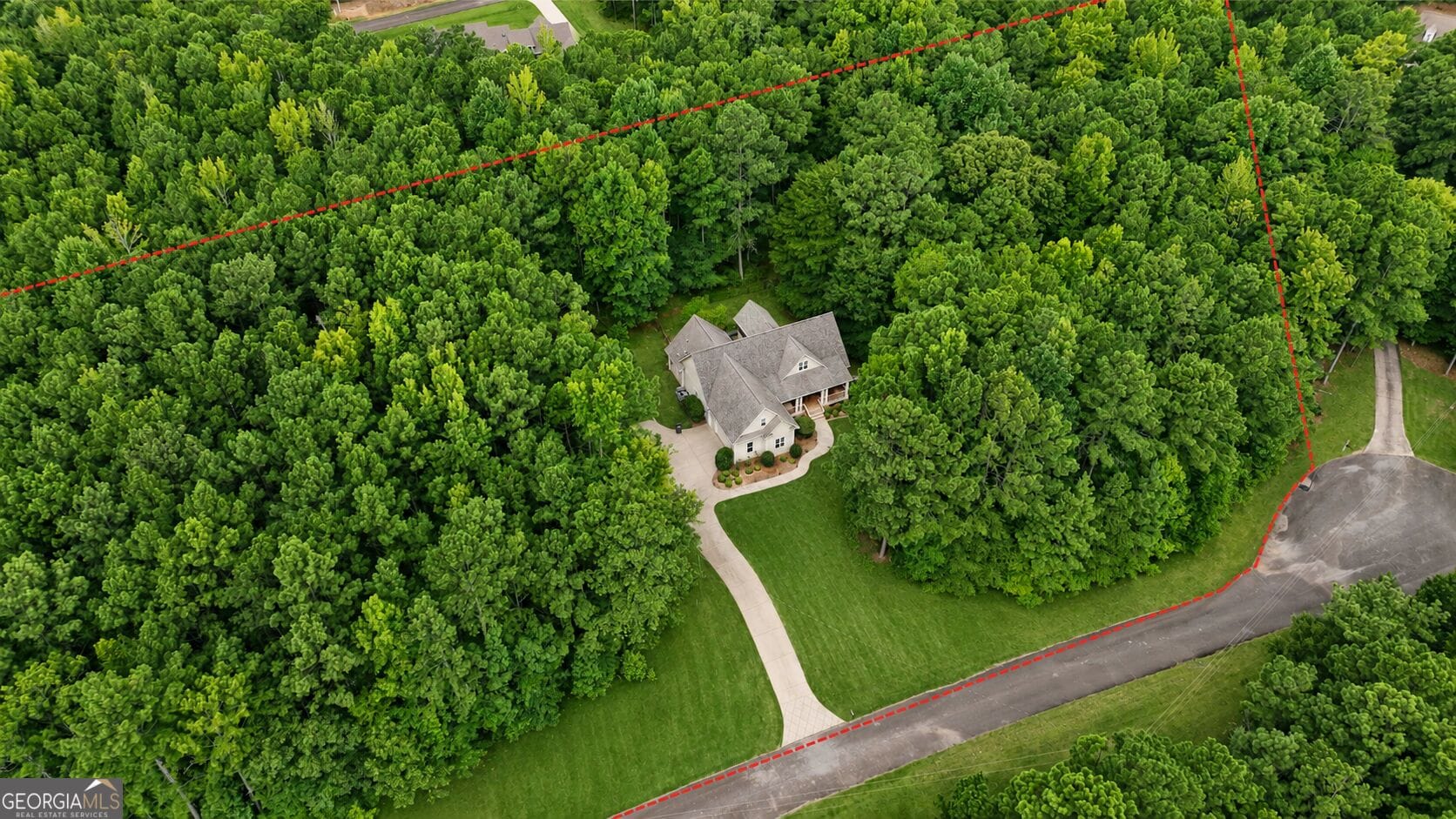 405 Barouche Dr, Thomaston, GA 30286