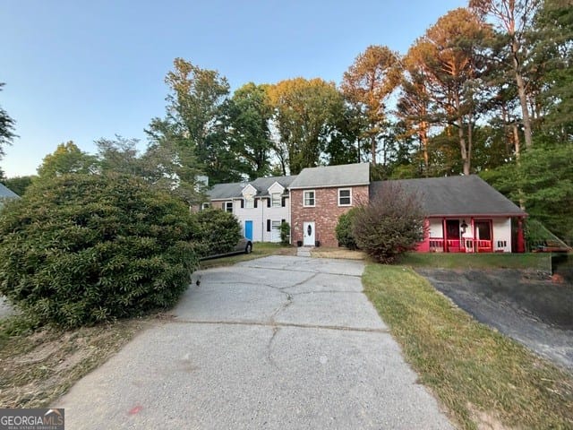 397 Patrick Henry Ct, Riverdale, GA 30274