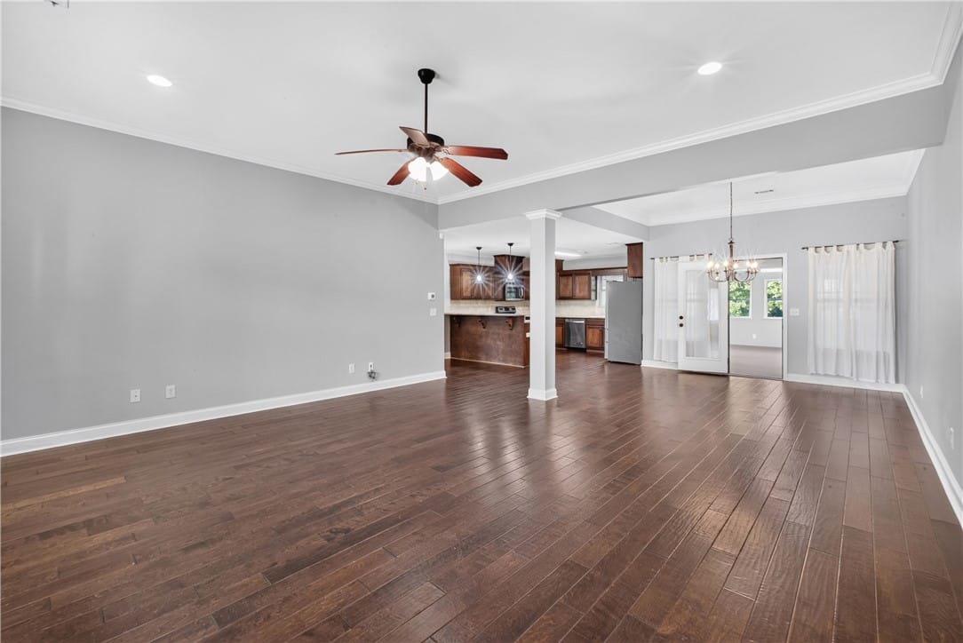 2113 Rockledge Cir, Opelika, AL 36801