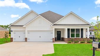 2195 BLUEBIRD, Auburn, AL, 36879