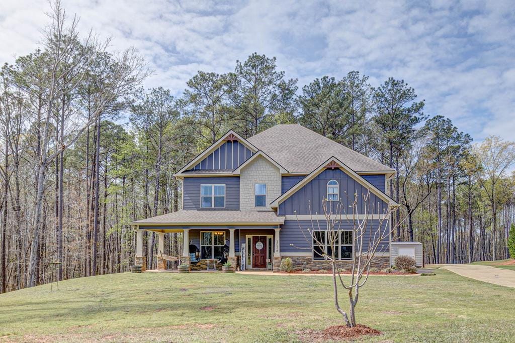 2074 Calhoun Rd, Hamilton, GA 31811