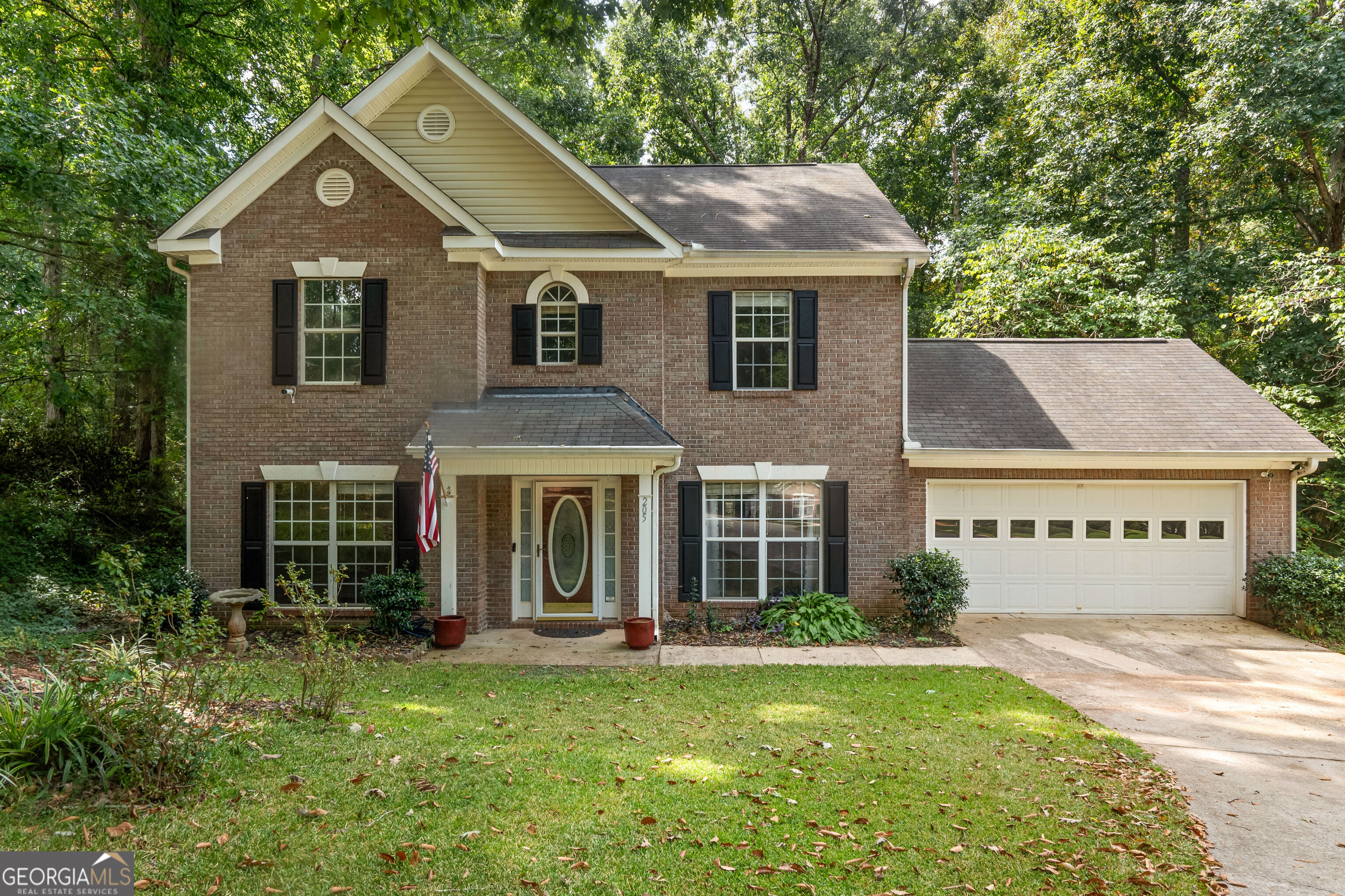 205 Foxdale Ct, LaGrange, GA 30240