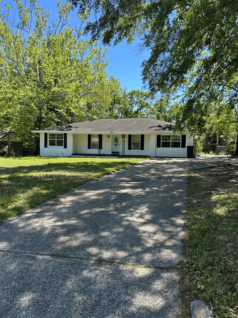 1704 Brougham Court, Dothan, AL, 36330