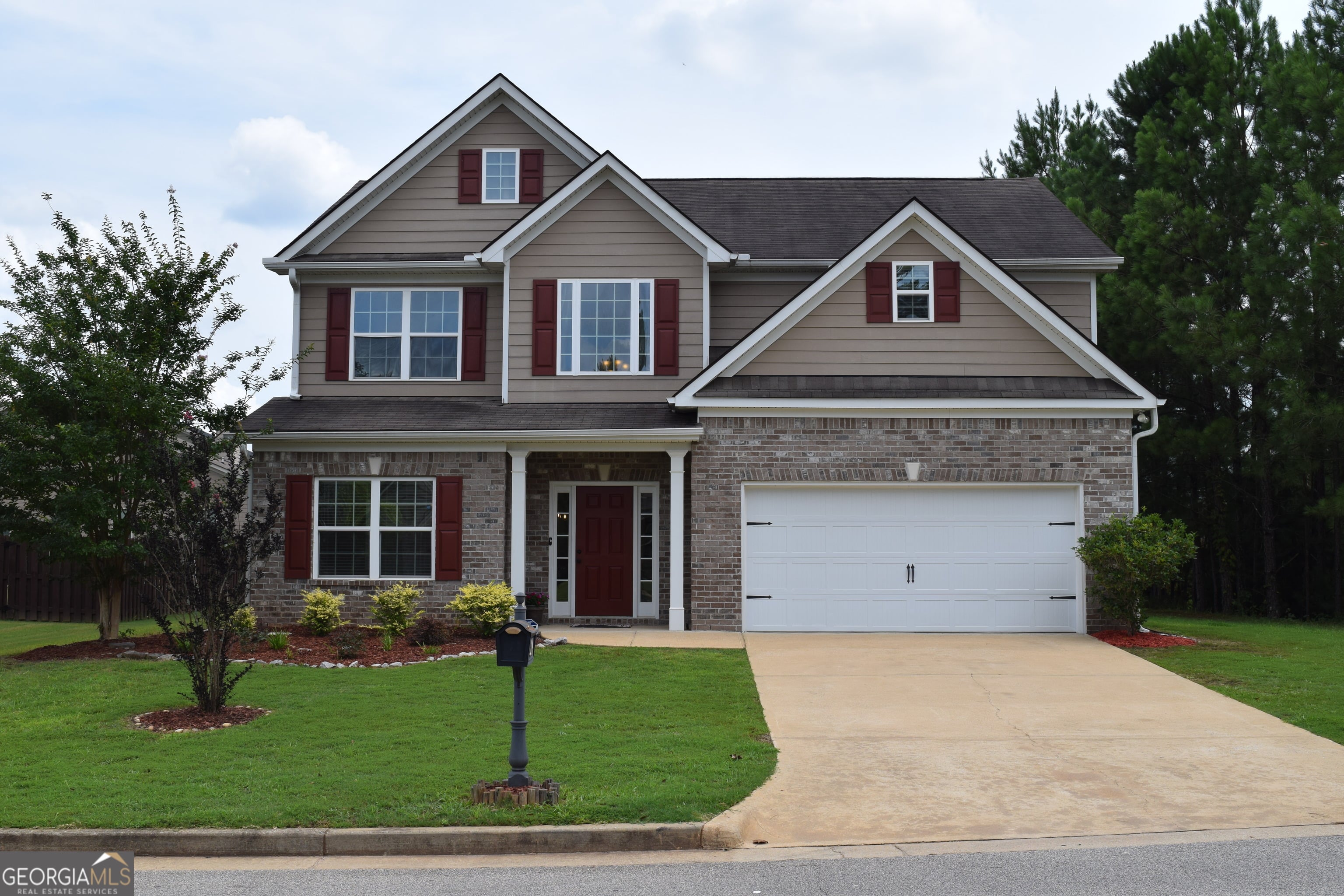 504 Bryant Lake Blvd, LaGrange, GA 30241