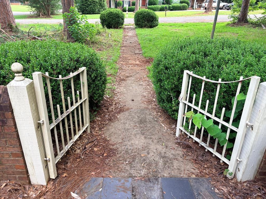 945 Pearson Dr SW, Dawson, GA 39842
