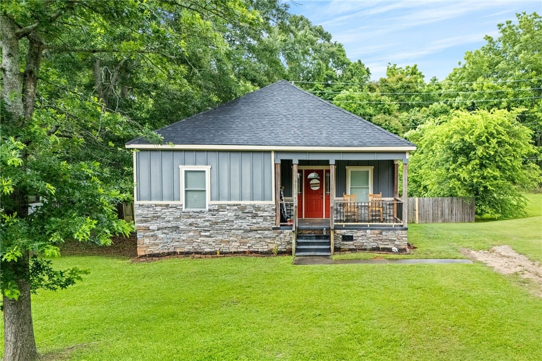 2013 29th Boulevard, Valley, AL, 36854