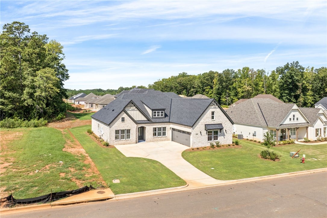 1323 Hidden Lks Dr, Opelika, AL 36801