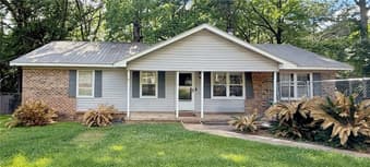 4108 MARVYN, Opelika, AL, 36804