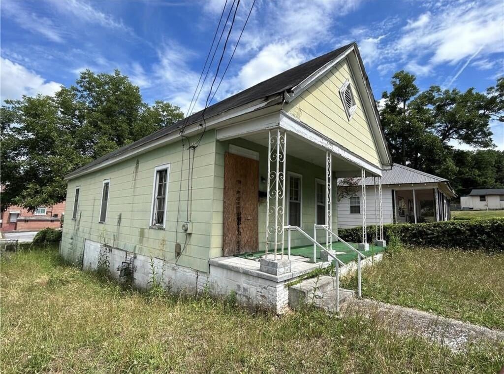 914 11th Avenue, Phenix City, AL, 36867