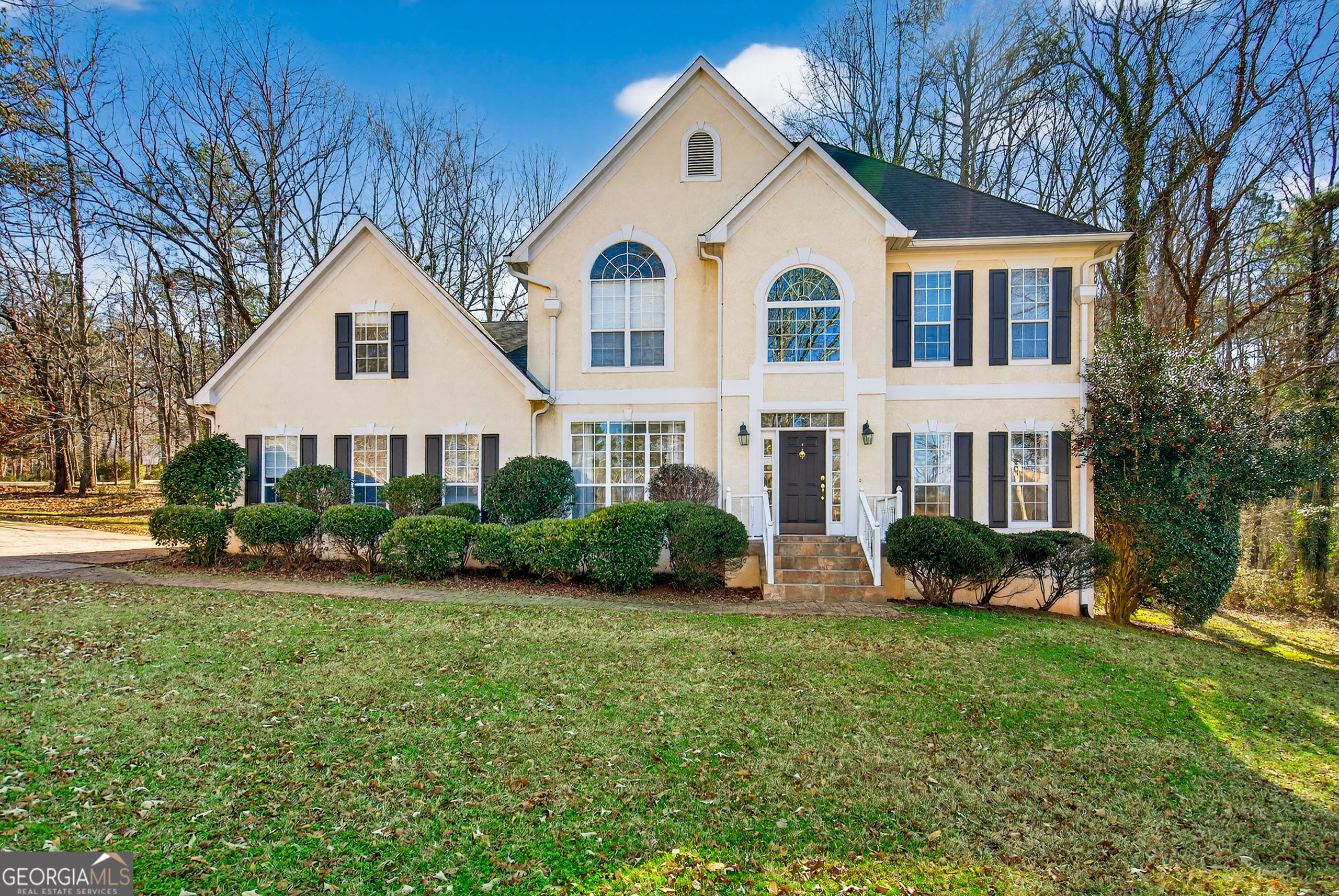 102 Cameron Pointe Dr, LaGrange, GA 30240