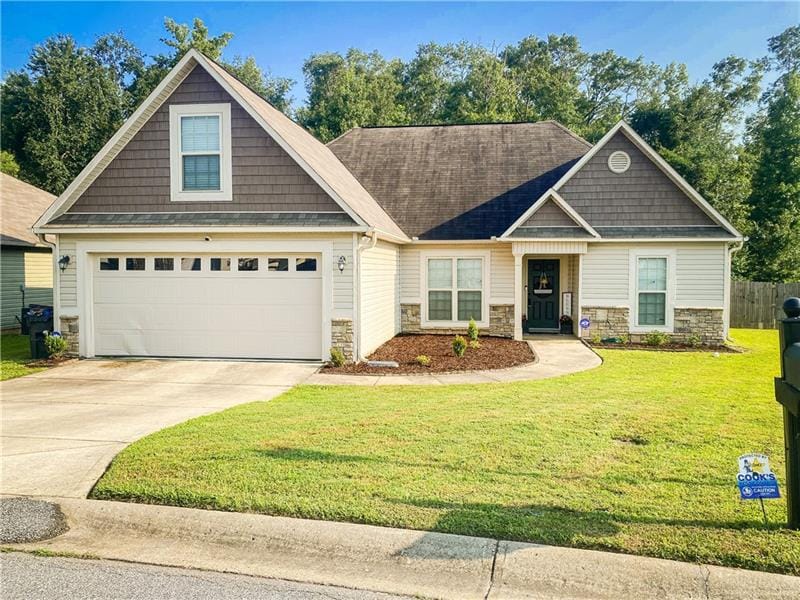 2743 Dotti, Phenix City, AL, 36870