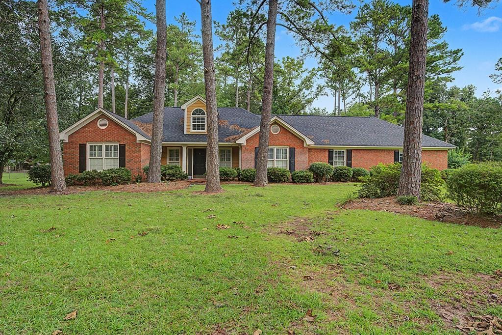 222 Archie Dr, Albany, GA 31707