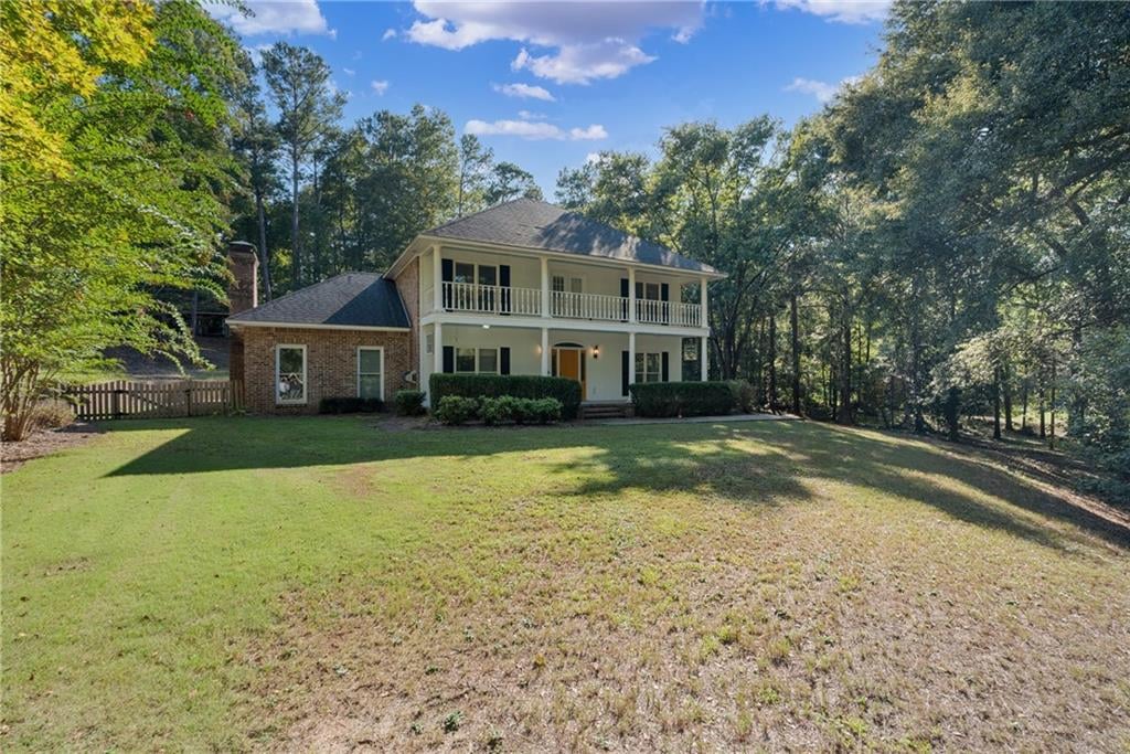 434 Station Dr, Smiths Station, AL 36877