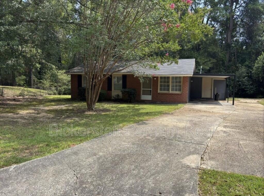 468 Bowen Blvd, Columbus, GA 31907