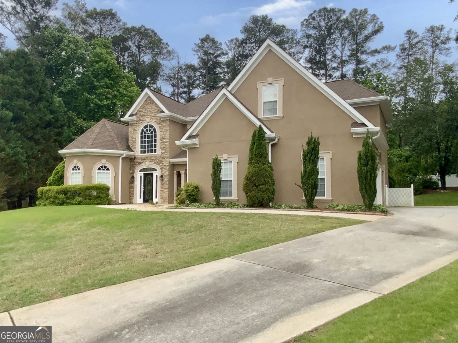 30 Citron Ct, Sharpsburg, GA 30277
