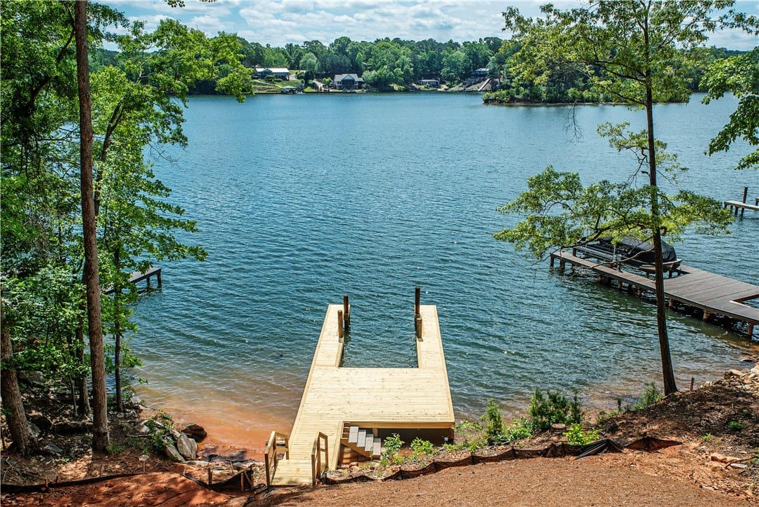 19 HIGHLAND, Alexander City, AL, 35010, This serene lakeside property boasts a newly const