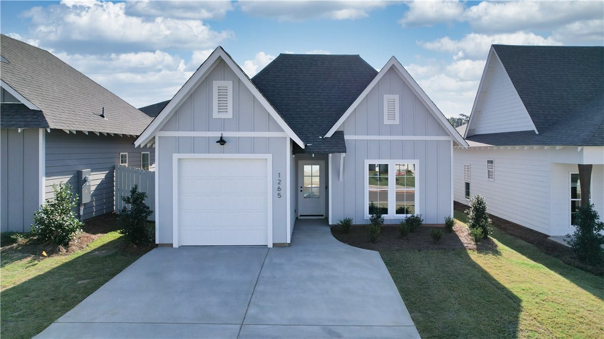 2018 CROSSING, Valley, AL, 36854