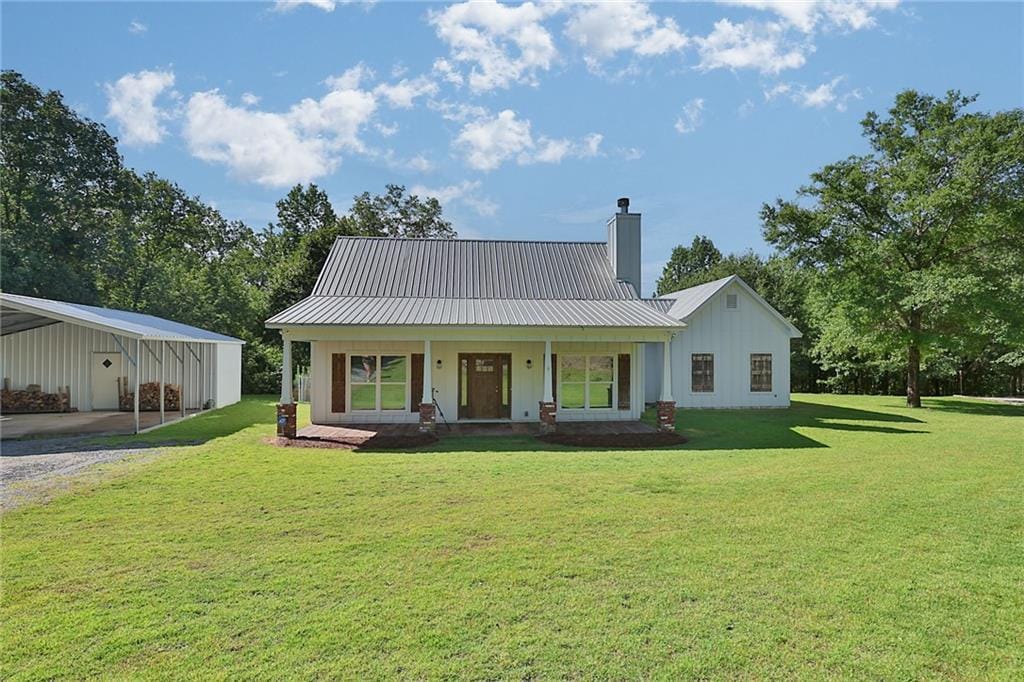 171 Nuckols Rd, Fort Mitchell, AL 36856