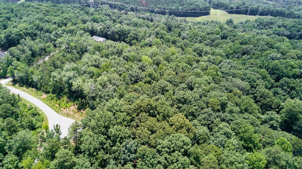 511 Sweetwater Dr, Cataula, GA 31804