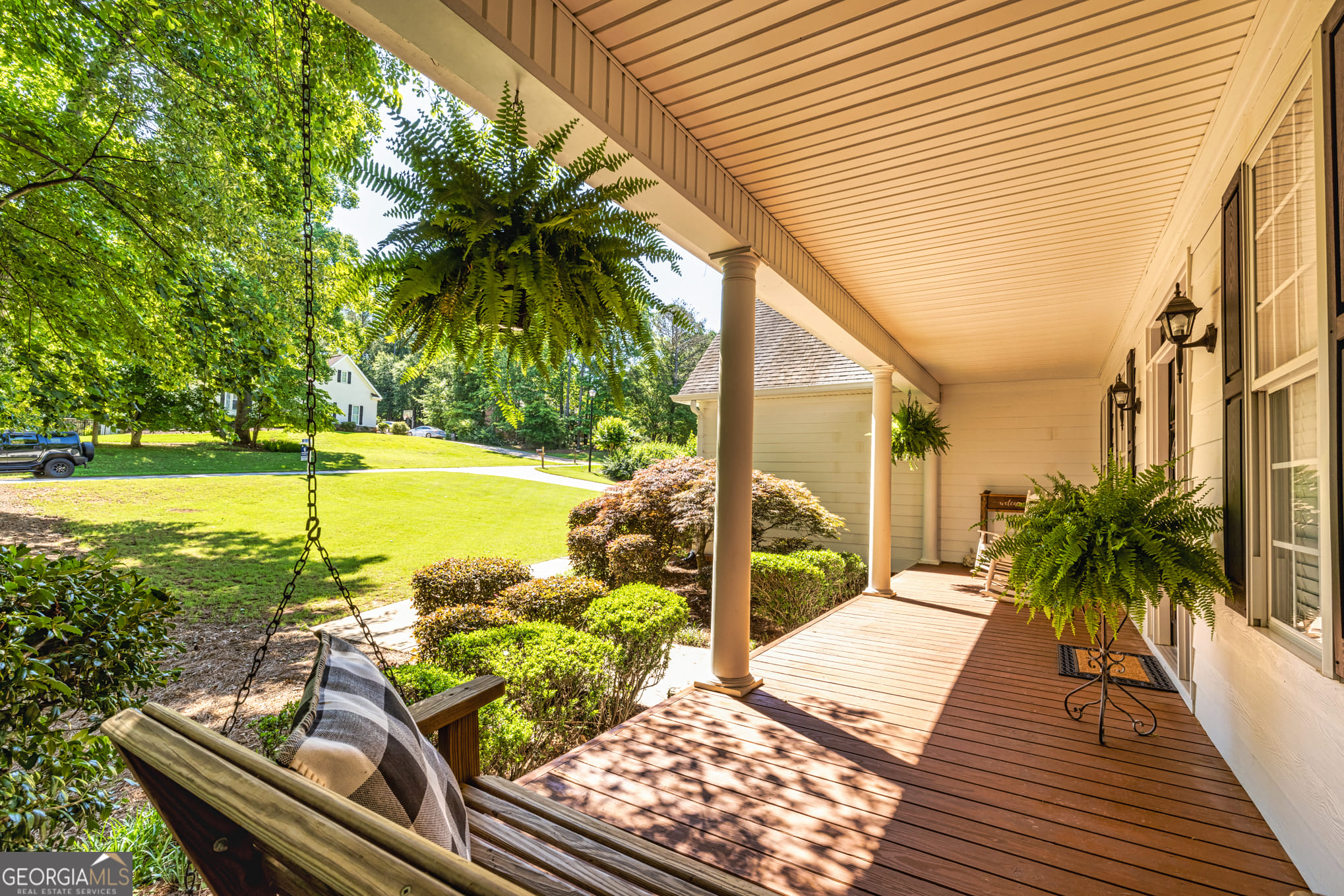 305 S Shore Dr, Newnan, GA 30263