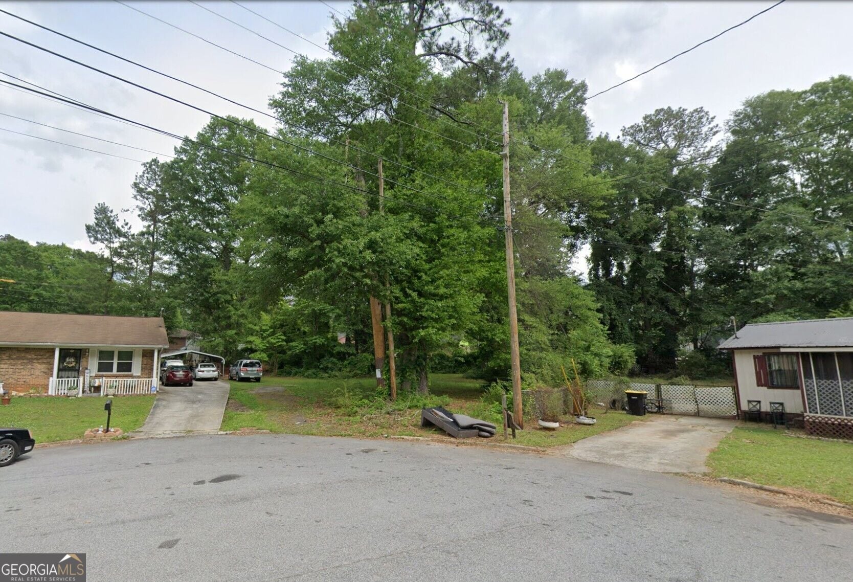 12 Highland Park Dr, Newnan, GA 30263