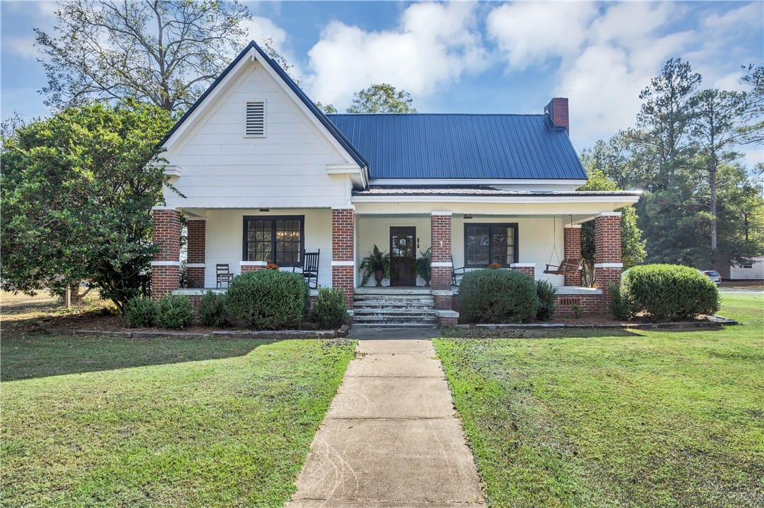 686 East Main Street, Notasulga, AL, 36866