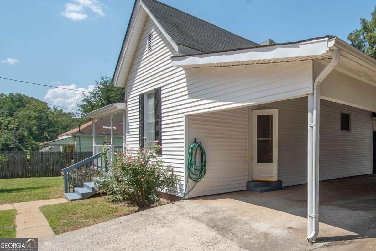 20 Wilson St, Manchester, GA 31816