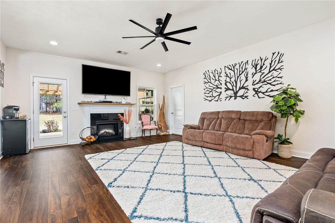 32 PINE GROVE, SALEM, AL, 36874 — Photo 3