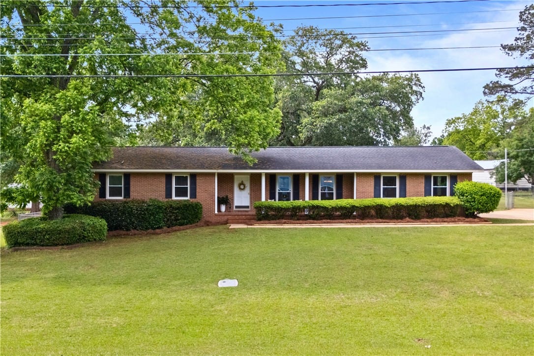 1105 Morris Avenue, Opelika, AL, 36801 — Photo 1