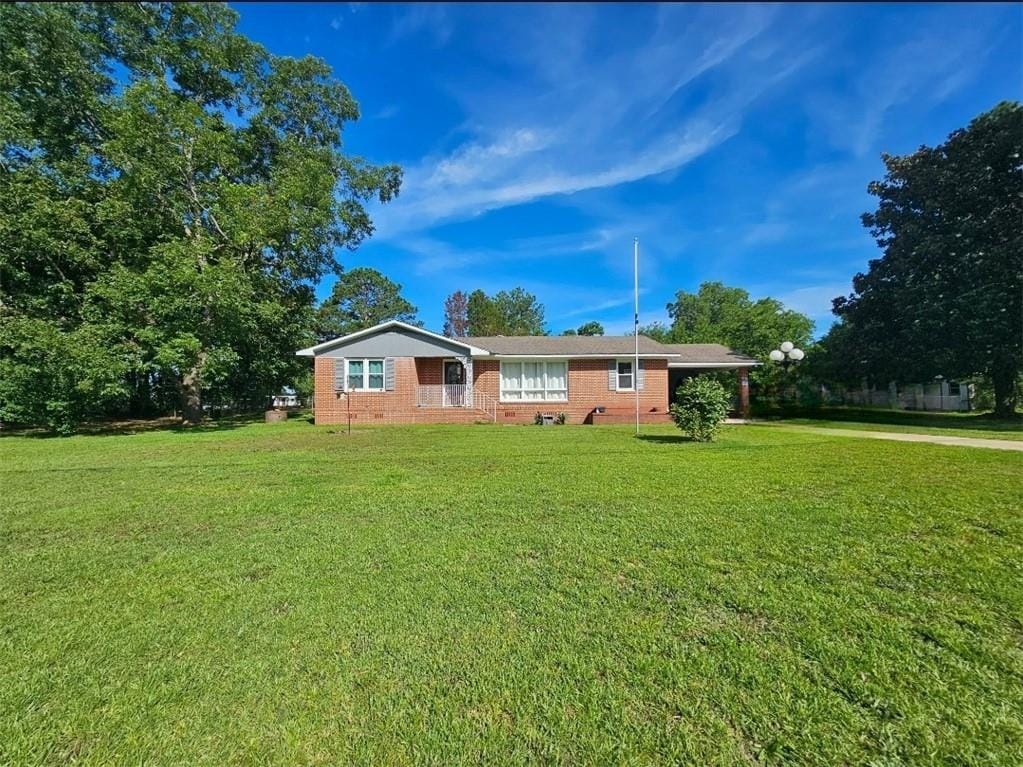 101 Lee Road 226, Smiths Station, AL, 36877