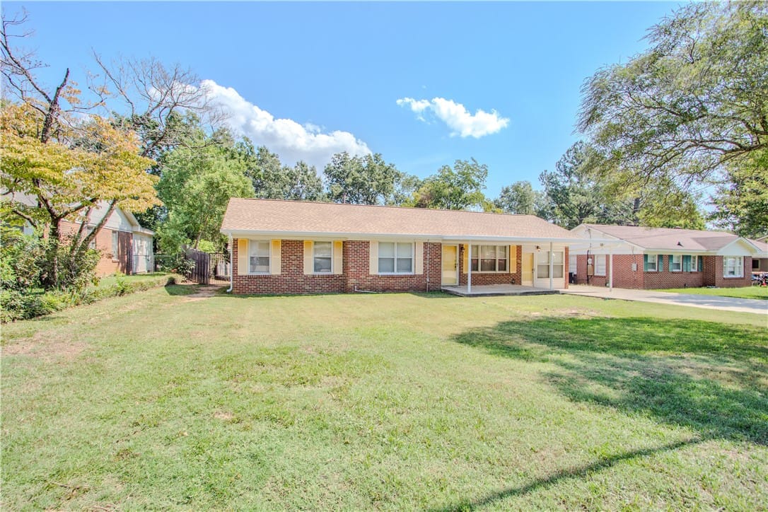 211 NICHOLS, Prattville, AL, 36066 — Photo 2