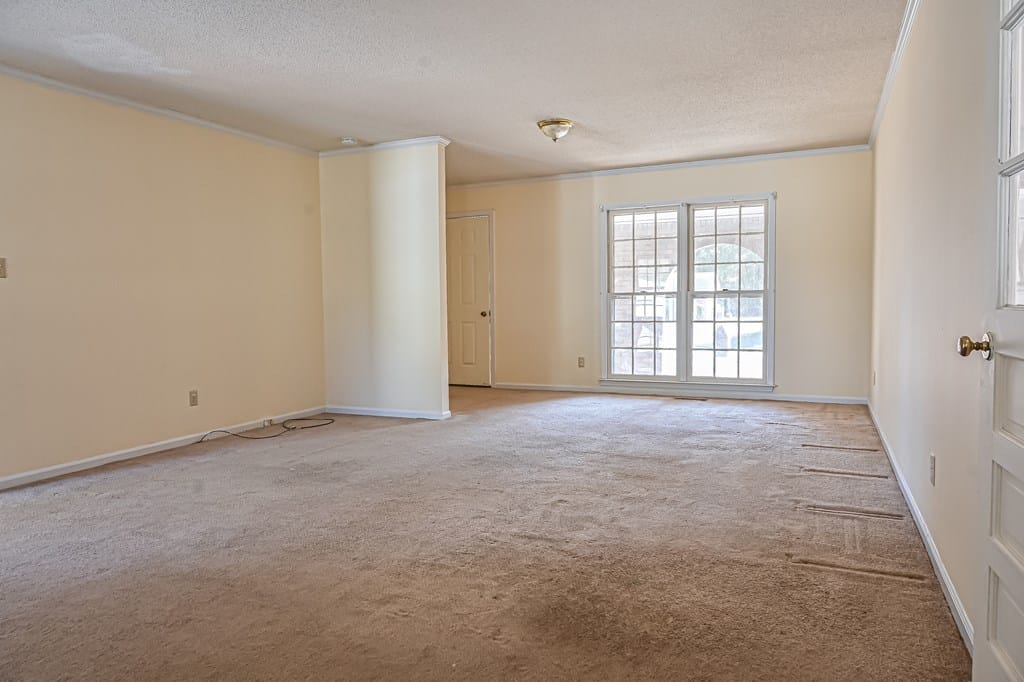 1237 Firestone Dr, Albany, GA 31707, USA, Formal living room