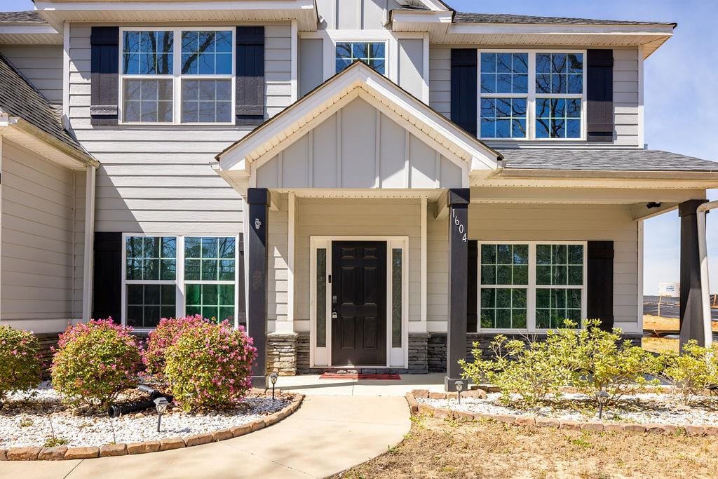 1604 South Uniroyal Road, Opelika, AL, 36804