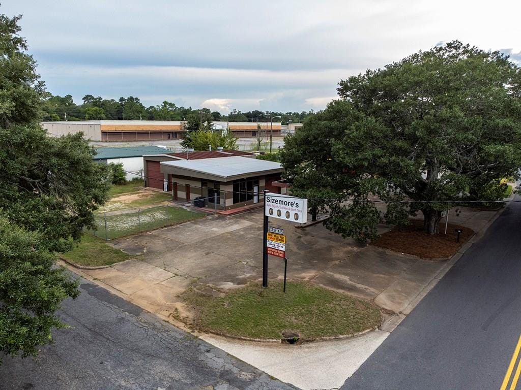 1400 West Broad Avenue, Albany, GA, 31701