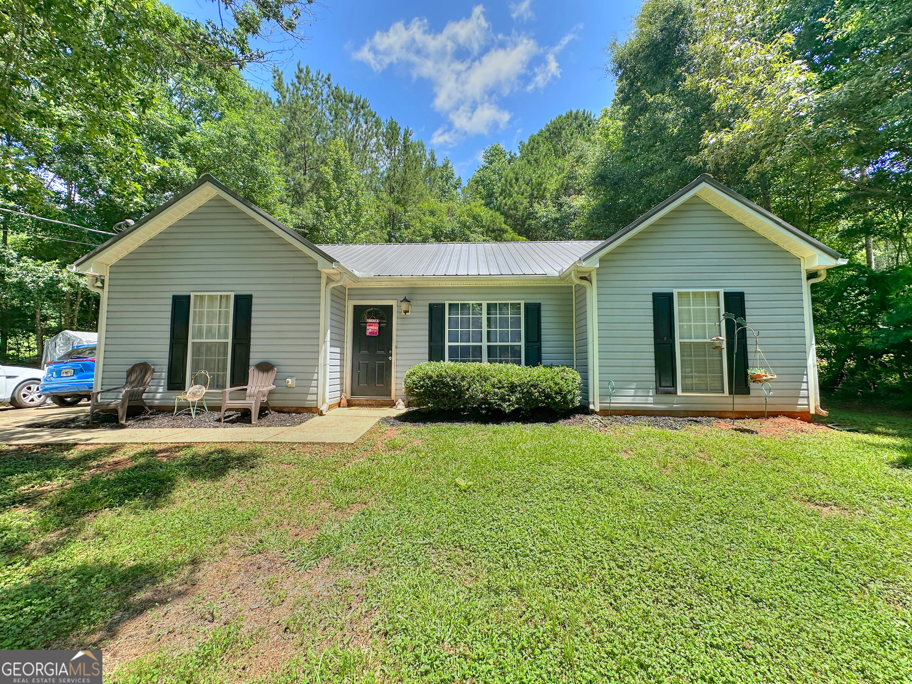 448 Hampton Green Dr, LaGrange, GA 30240