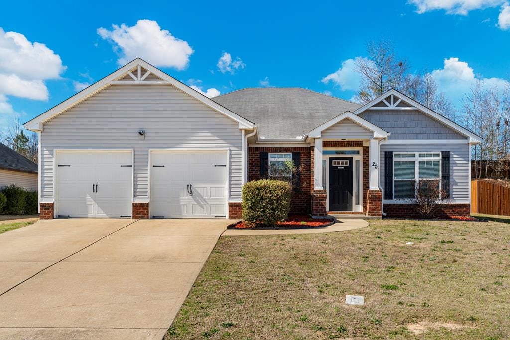 20 Springwood Dr, Phenix City, AL 36870, USA, Main View