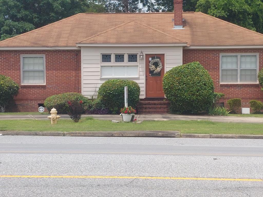 4729 Armour Rd, Columbus, GA 31904