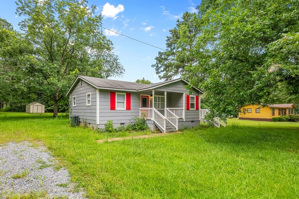 41 Willis St, Waverly Hall, GA 31831