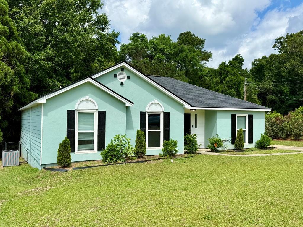7935 Crescent Dr, Columbus, GA 31909