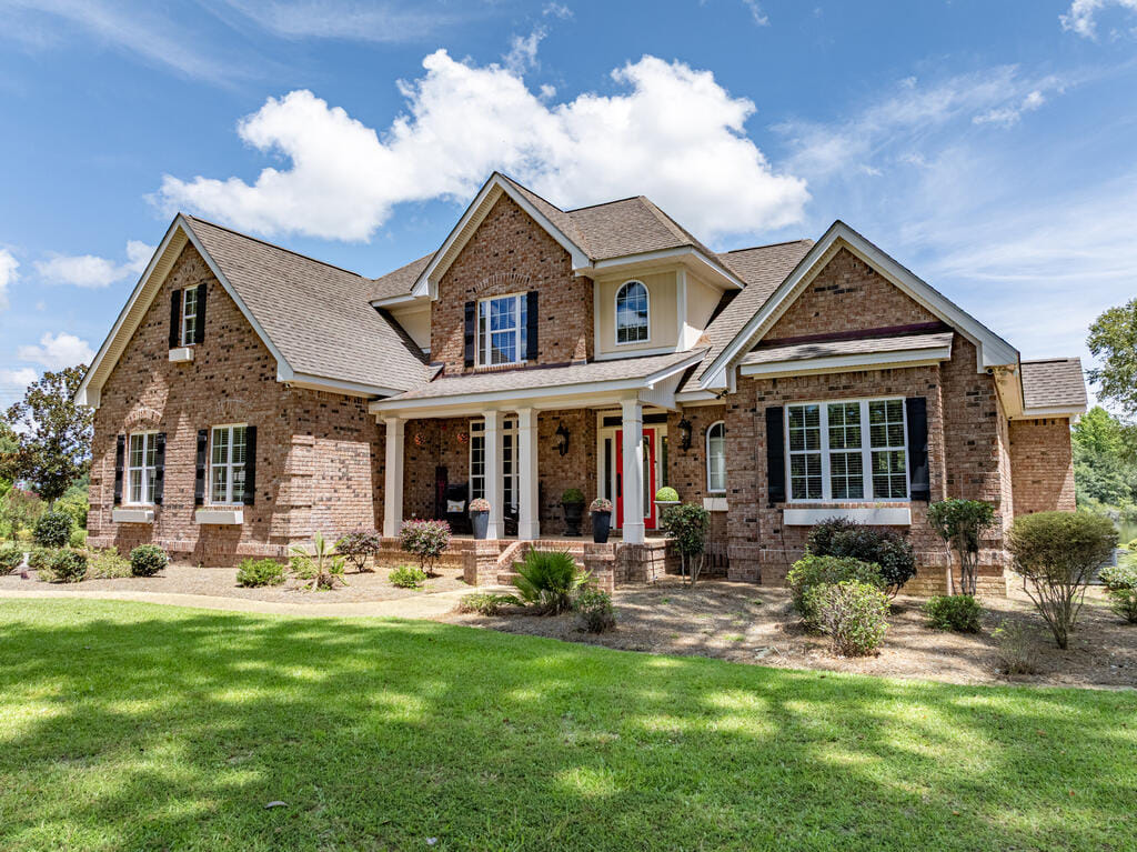 20 Ray Taylor Rd, Tifton, GA 31793
