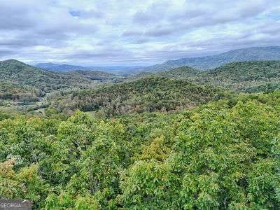 1 Skyview Dr, Hayesville, NC 28904