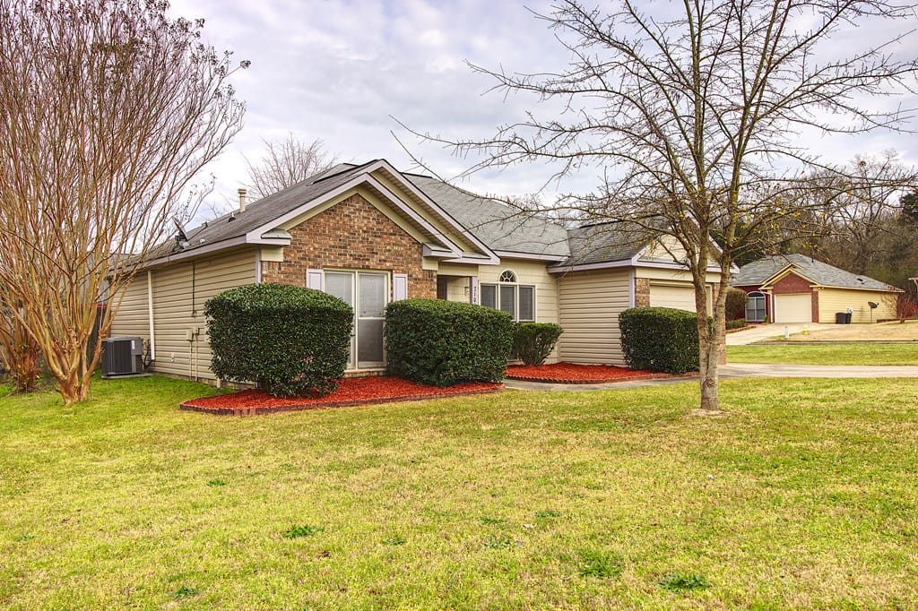 7100 Vinings Court, Columbus, GA, 31907 — Photo 2