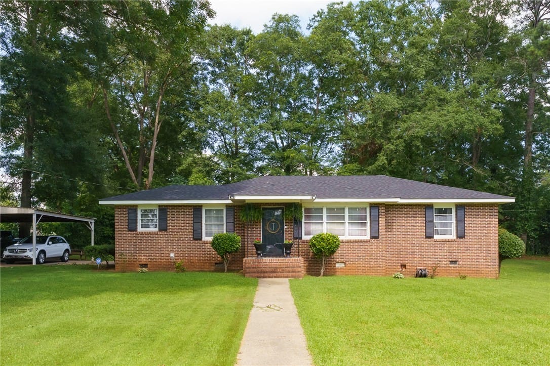 507 North 11th Avenue, Lanett, AL, 36863