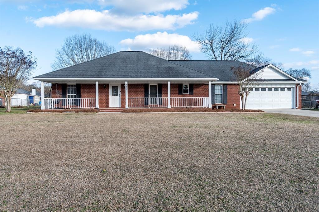 204 Spring Lake Drive, Leesburg, GA, 31763