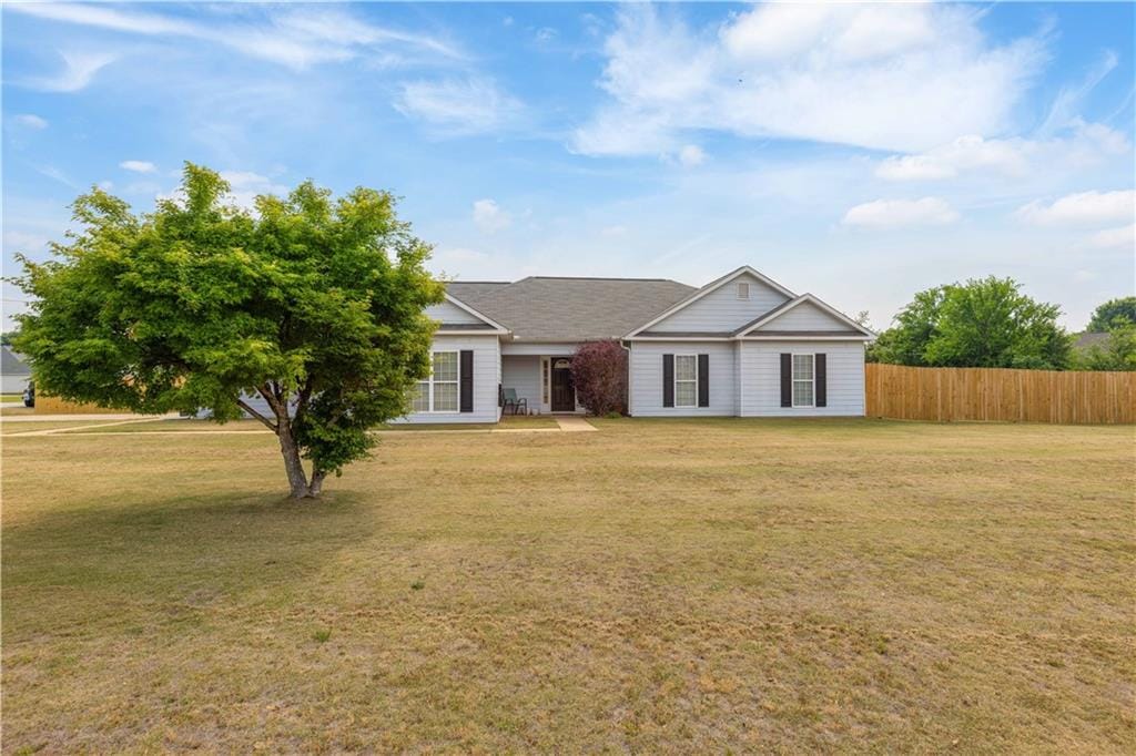 2 Cotton Ct, Fort Mitchell, AL 36856